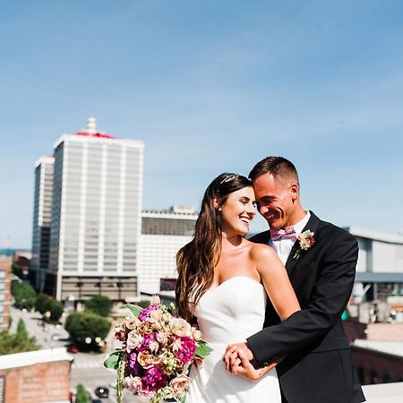 Aloft Louisville Downtown Экстерьер фото